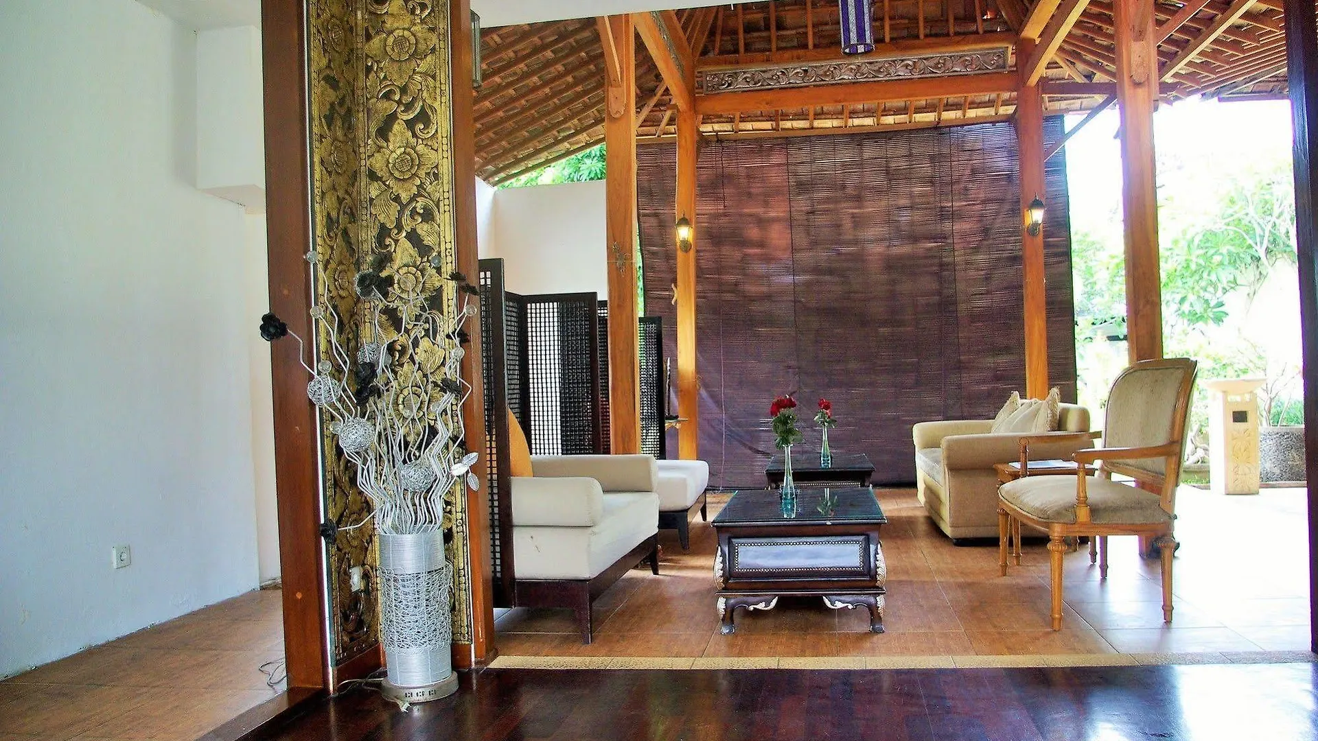 Marbella Pool Suites Seminyak 4*, 塞米亚克 印尼