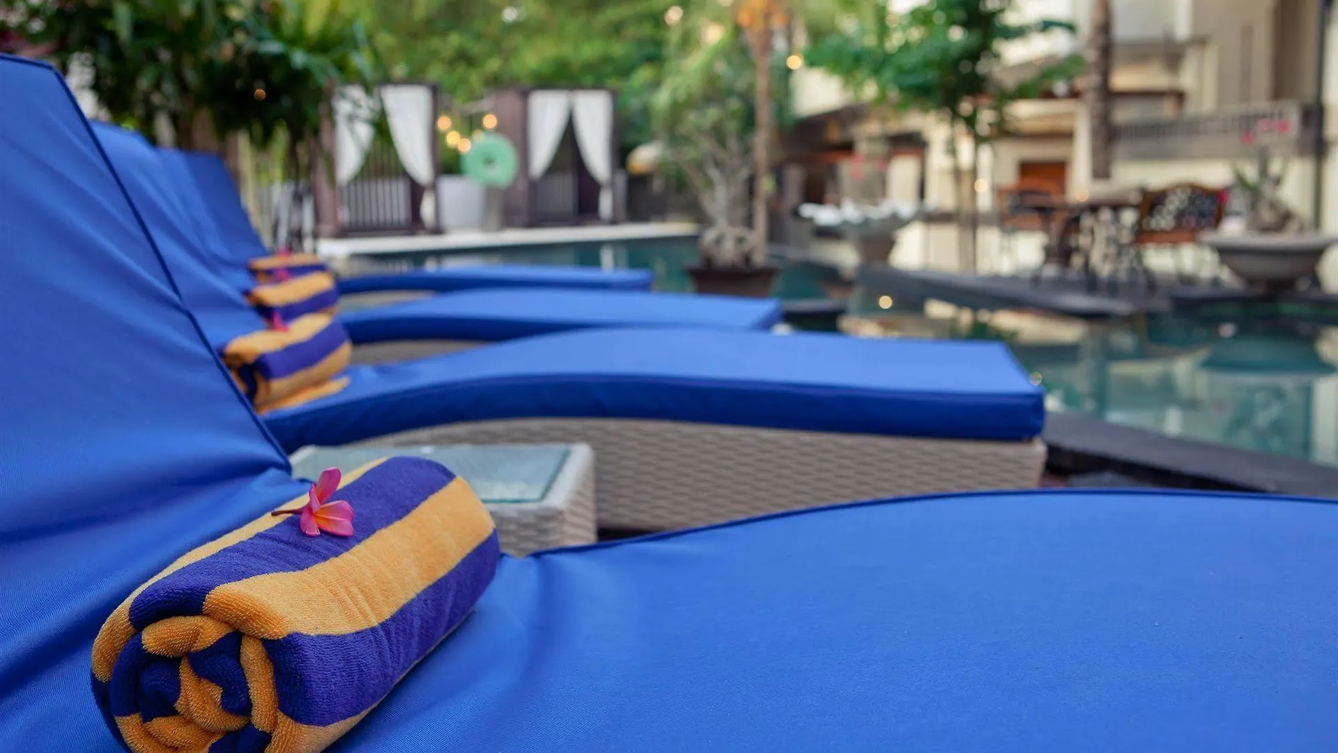 Marbella Pool Suites Seminyak 4*, 塞米亚克