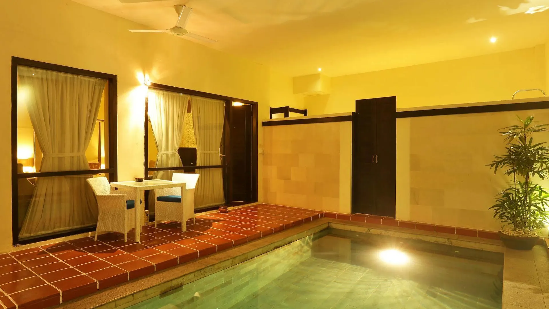 **** Resort Marbella Pool Suites Seminyak Indonesia