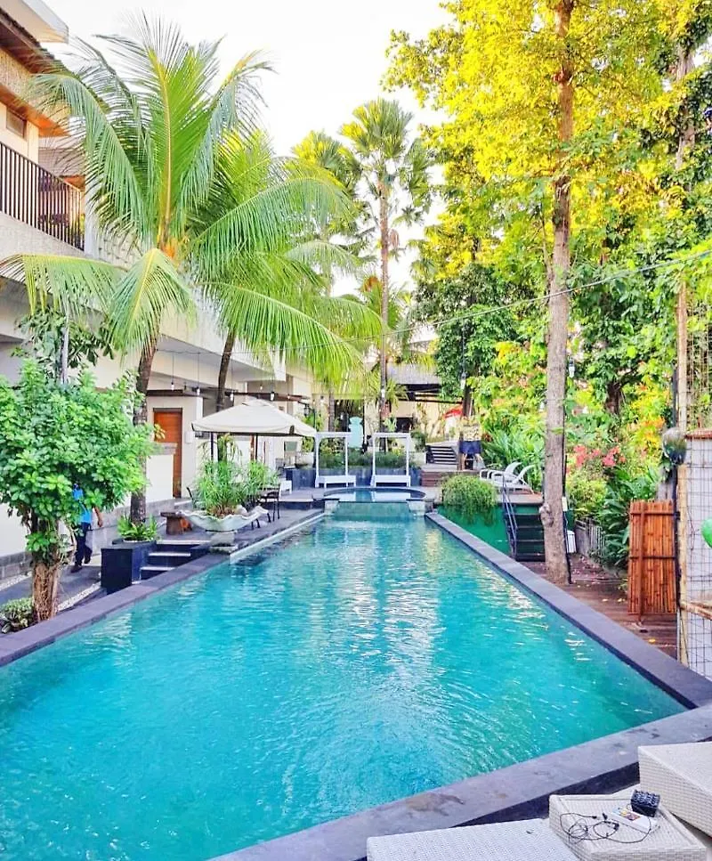 Resort Marbella Pool Suites Seminyak